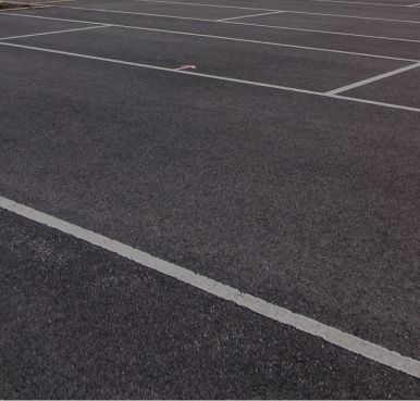 Estacionamiento disponible